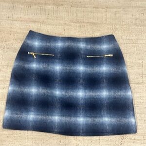 Kate Spade Wool Blend Mini Skirt  Blue Plaid Faux Fur Zippered Pockets Size 6